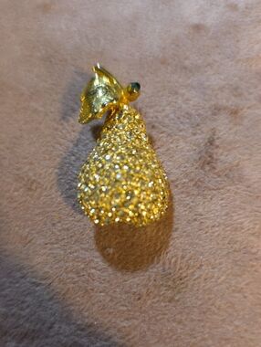 Vintage Les Bernard Gold-Tone Pear Crystal Brooch- Women Jewelry